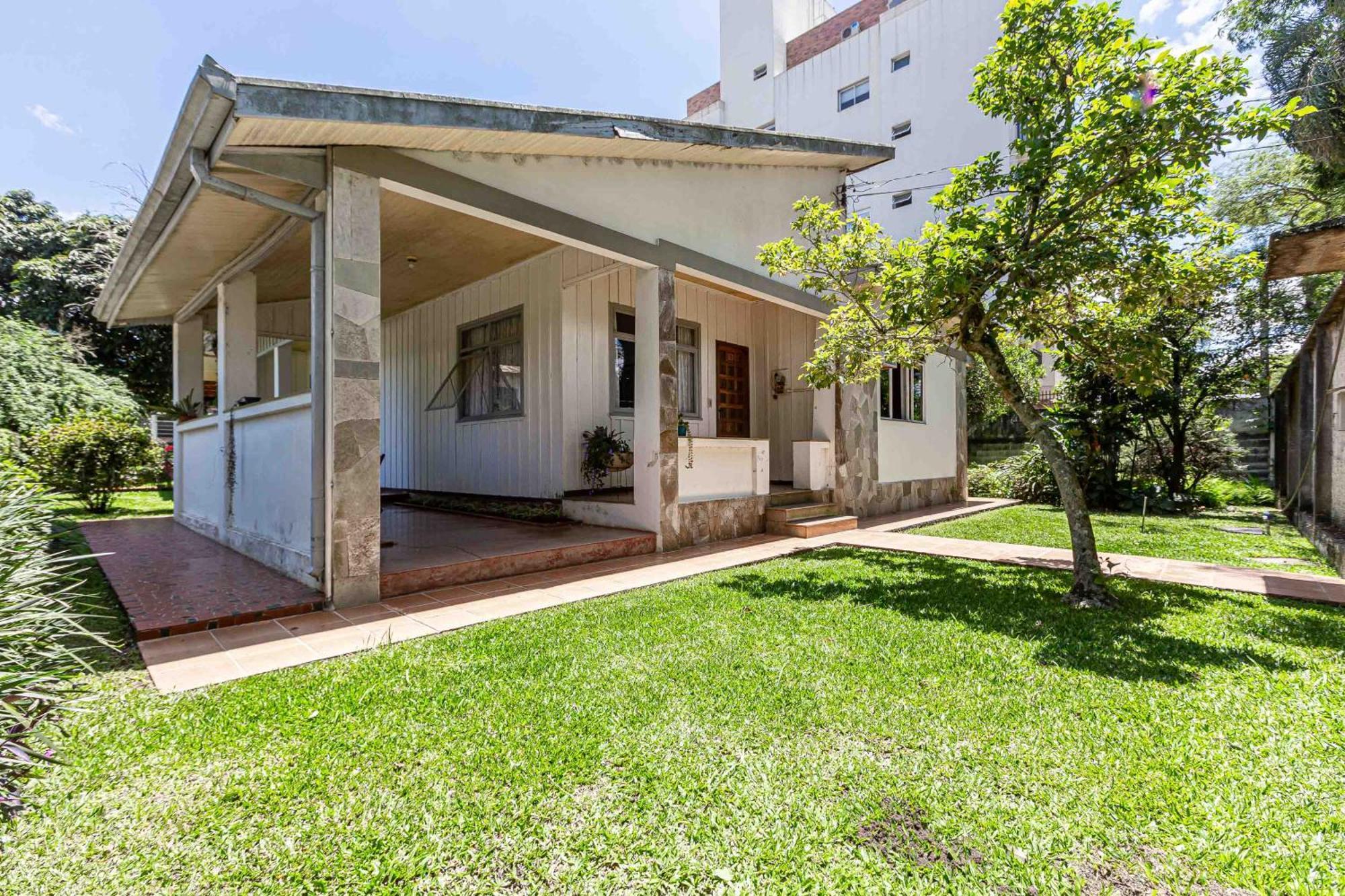 Memora Guesthouse Curitiba - Quartos Em Casa Proximo Ao Parque Bacacheri Exterior photo
