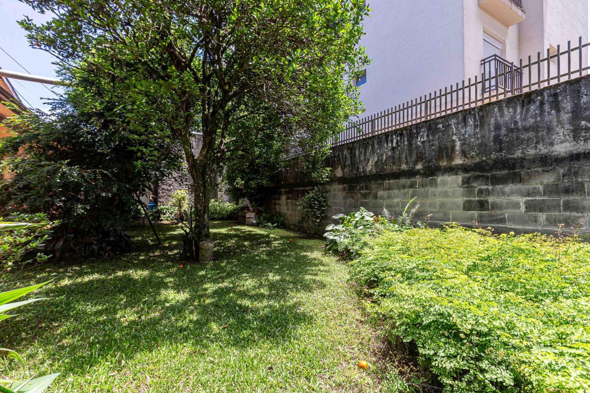 Memora Guesthouse Curitiba - Quartos Em Casa Proximo Ao Parque Bacacheri Exterior photo