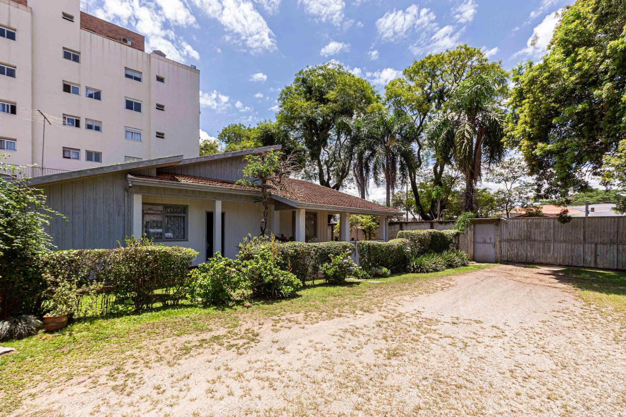 Memora Guesthouse Curitiba - Quartos Em Casa Proximo Ao Parque Bacacheri Exterior photo